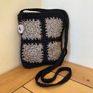 Pelican Cove Crochet Purse Shoulder Bag Tan/Black Granny Square Vintage 90s
